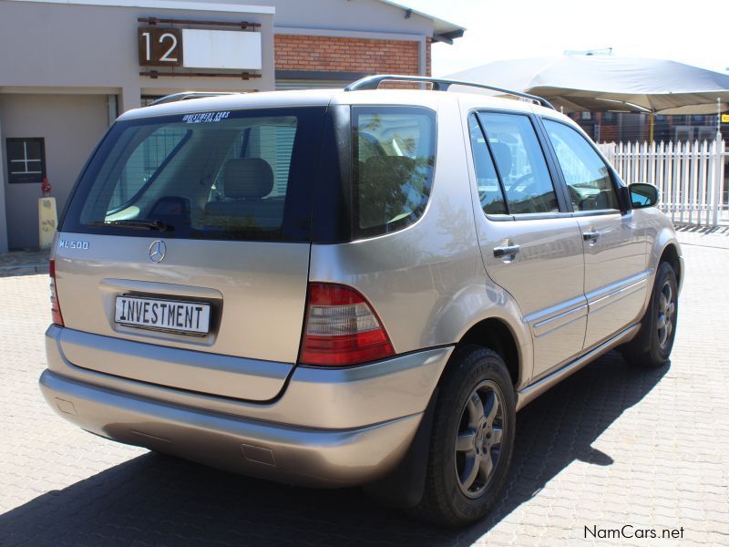 Mercedes-Benz ML 500 V8 A/T 4X4 in Namibia