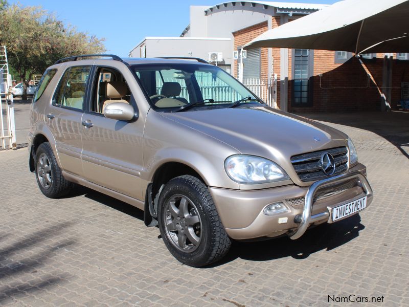 Mercedes-Benz ML 500 V8 A/T AWD in Namibia