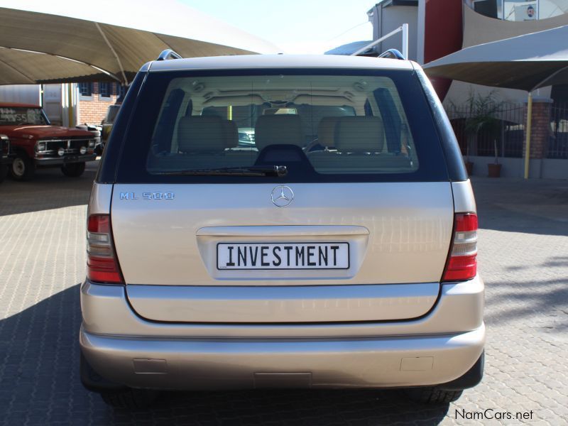 Mercedes-Benz ML 500 V8 A/T AWD in Namibia