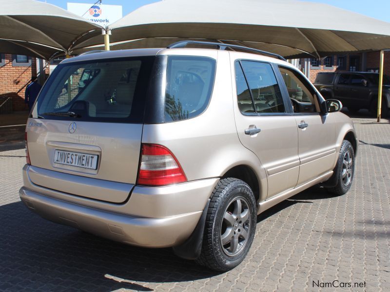 Mercedes-Benz ML 500 V8 A/T AWD in Namibia