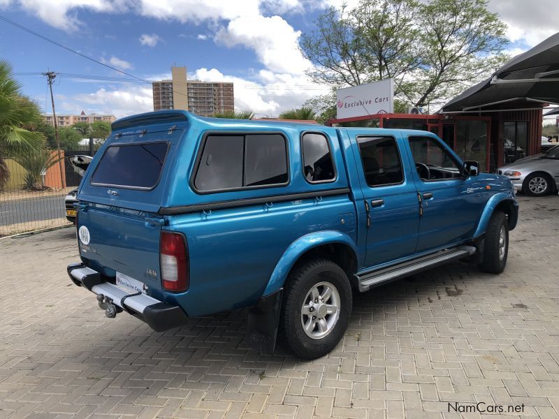 Nissan Hardbody 3.0 V6 4x4 in Namibia