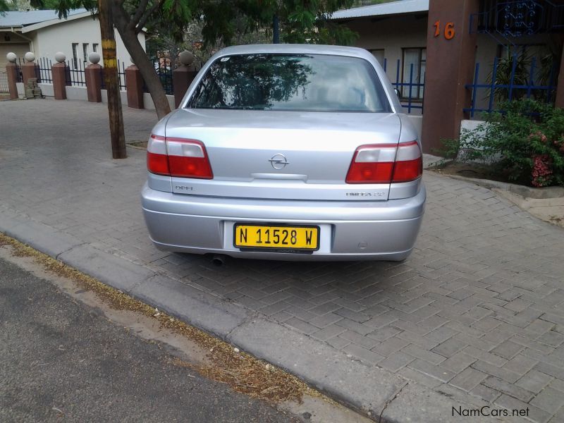 Opel Omega 2.2 in Namibia