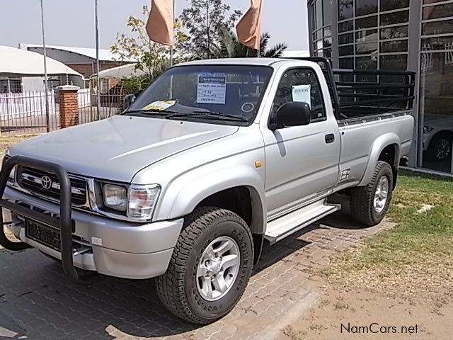 Toyota Hilux 3.0 KZTE 2x4 in Namibia