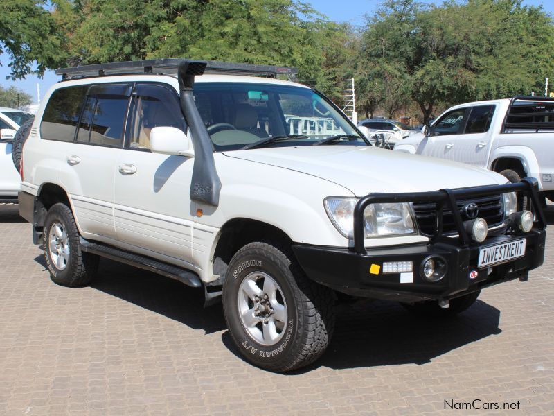 Toyota LANDCRUISER 4.2 DIESEL 100SERIES A/T 4X4 in Namibia