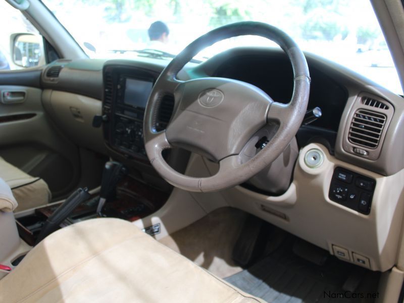 Toyota LANDCRUISER 4.2 DIESEL 100SERIES A/T 4X4 in Namibia