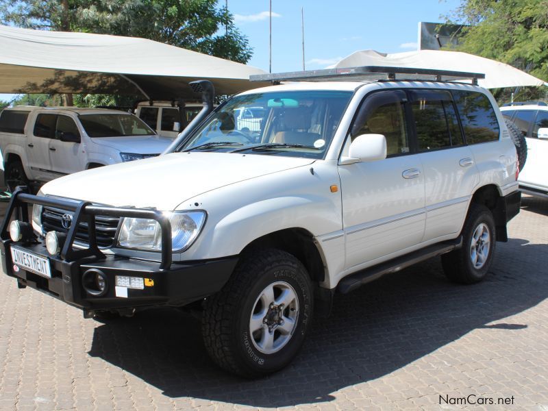 Toyota LANDCRUISER 4.2 DIESEL 100SERIES A/T 4X4 in Namibia