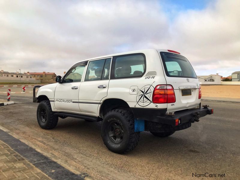 Toyota Land Cruiser 105 GX EFI in Namibia