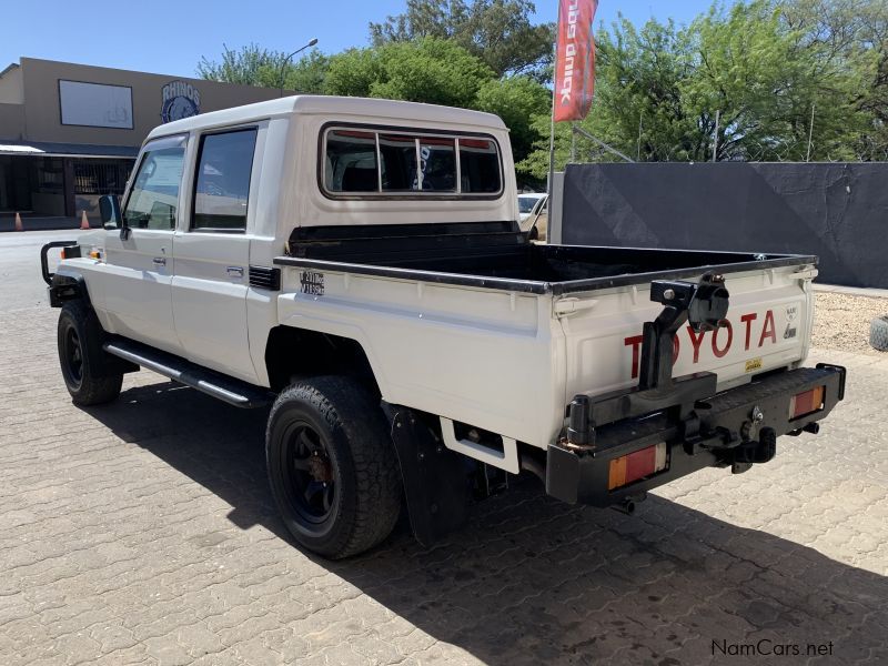 Toyota Land Cruiser 4.5 EFI in Namibia