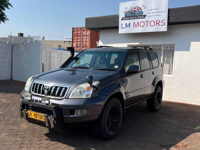 Toyota PRADO TX 4.0 VVTi V8 4X4 AUTOMATIC in Namibia