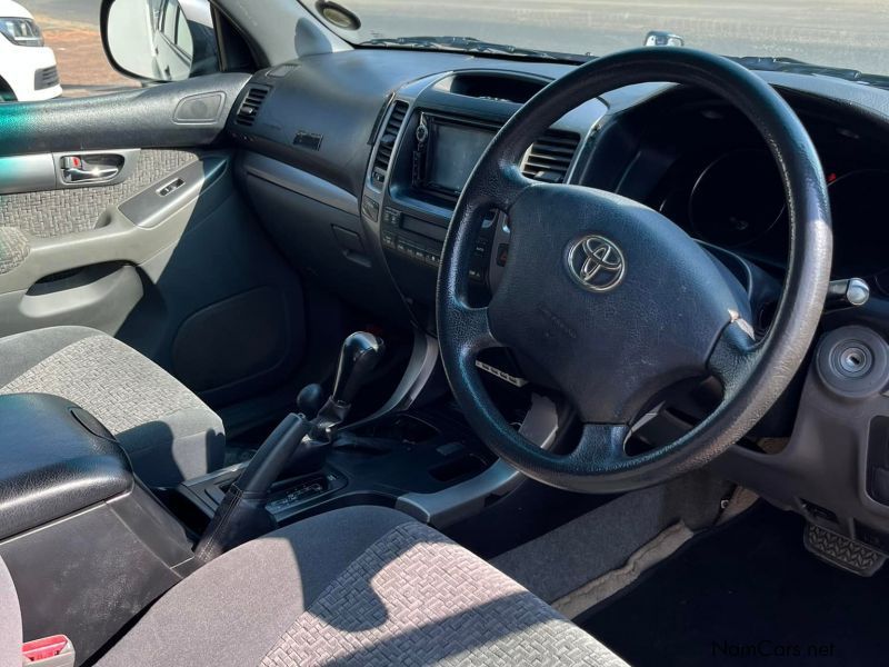 Toyota PRADO TX 4.0 VVTi V8 4X4 AUTOMATIC in Namibia