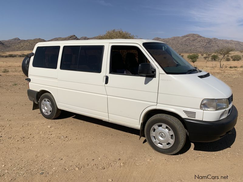 Volkswagen Caravelle 2.5 TDI in Namibia