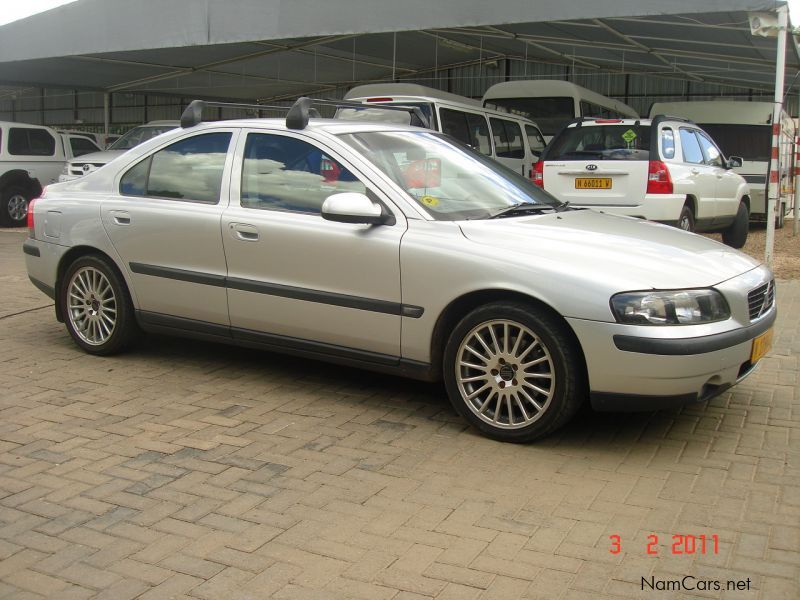 Volvo S60 T5  in Namibia