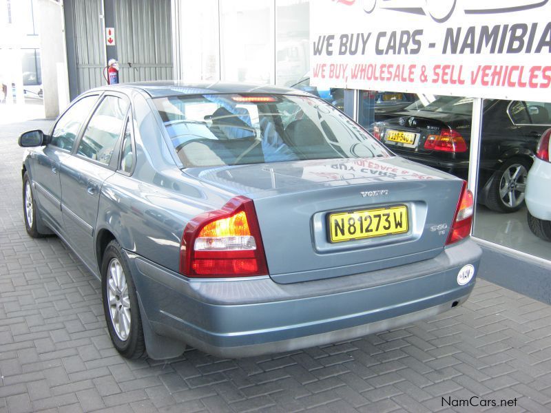 Volvo S80 in Namibia