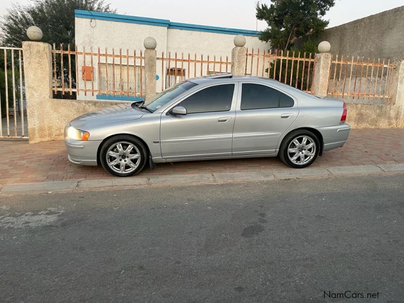 Volvo S80 in Namibia