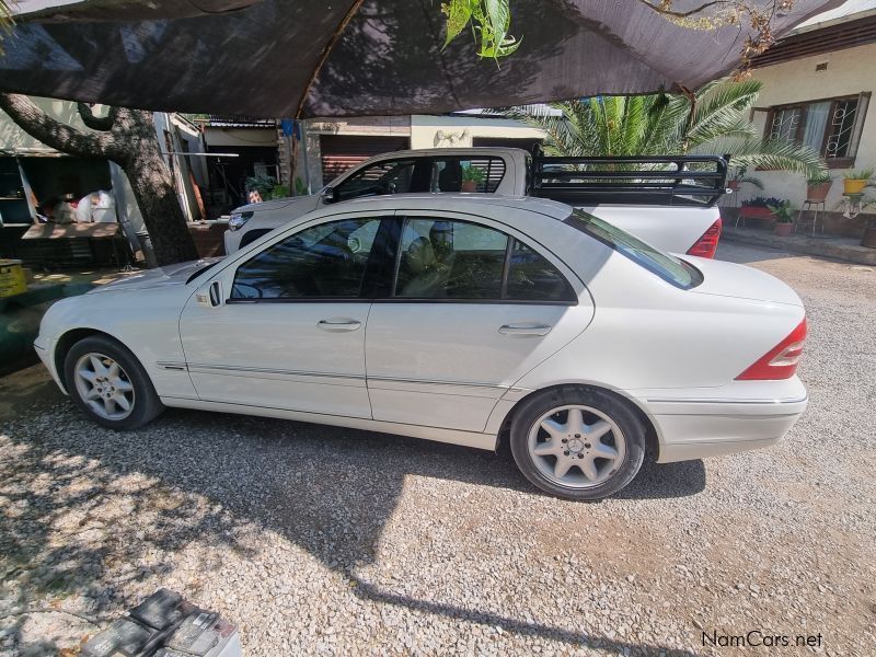 Mercedes-Benz C 320 in Namibia