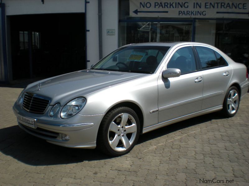 Mercedes-Benz E500 Avantgarde in Namibia