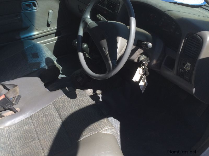 Nissan Hardbody 2.4 S/Cab 4x4 in Namibia