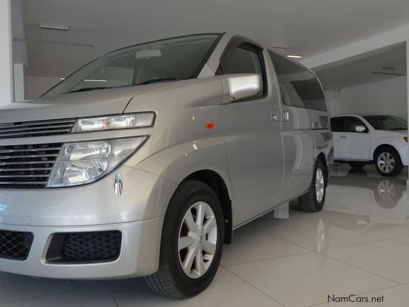 Nissan Nissan Elgrand in Namibia