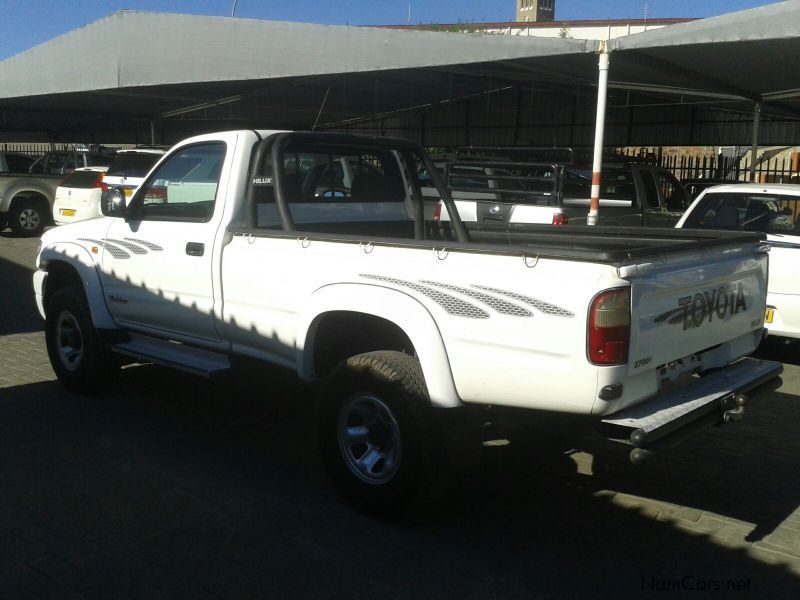 Toyota HILUX 2700i in Namibia