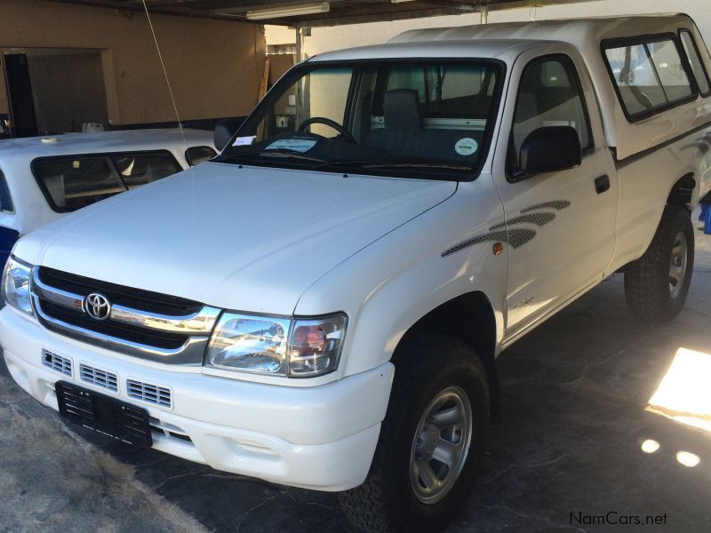 Toyota Hilux 3.0 DE R/Body in Namibia