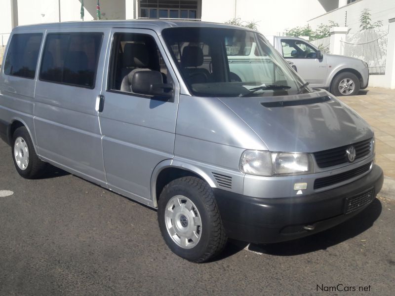 Volkswagen 2.5 tdi caravelle in Namibia