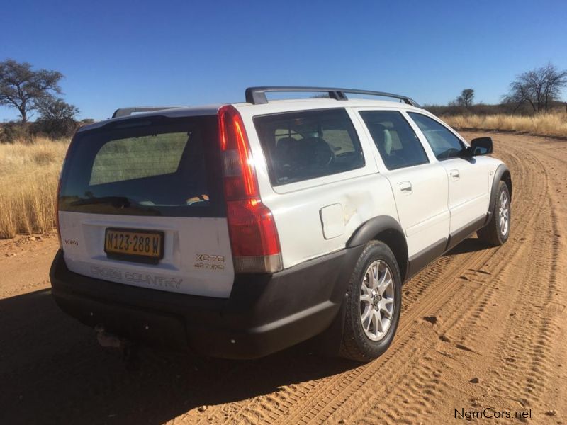 Volvo XC70 in Namibia