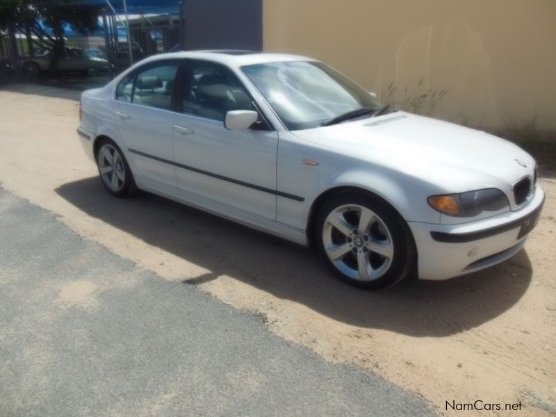 BMW 330d in Namibia