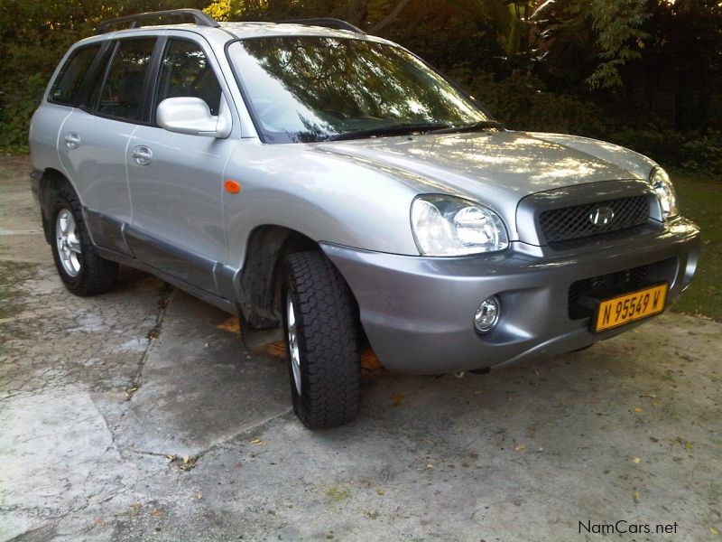 Hyundai Santa Fe 2.7 V6 Auto 4x4 in Namibia