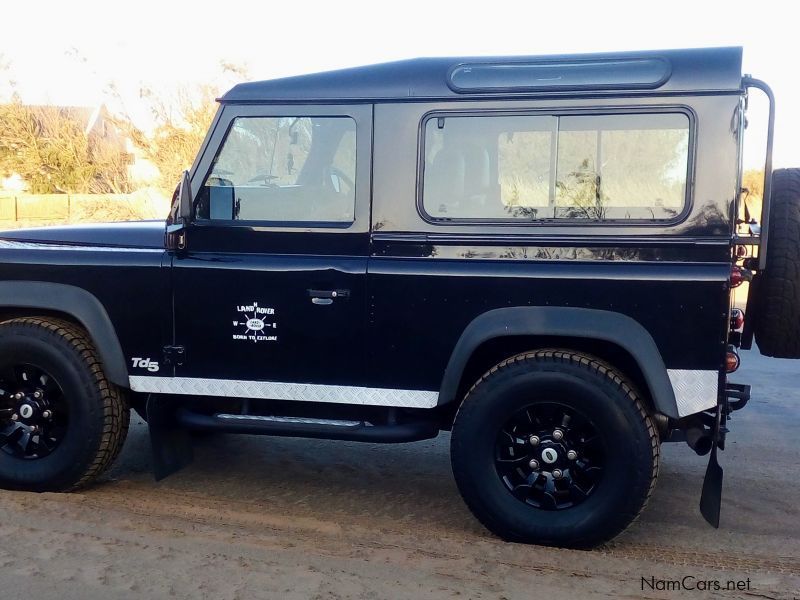 Land Rover Defender Td5 90 in Namibia