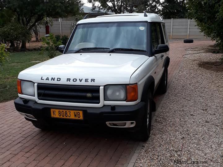 Land Rover Discovery 2 in Namibia