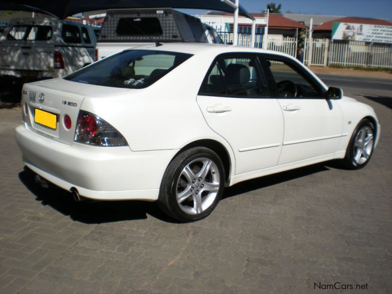 Lexus IS 200 Auto in Namibia