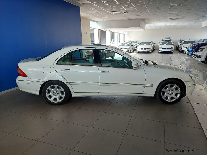 Mercedes-Benz C270 Cdi Elegance A/t in Namibia