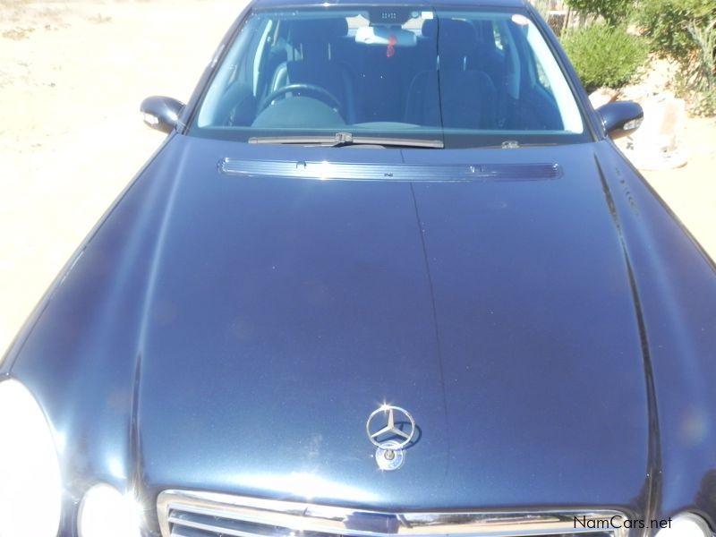 Mercedes-Benz E320 in Namibia