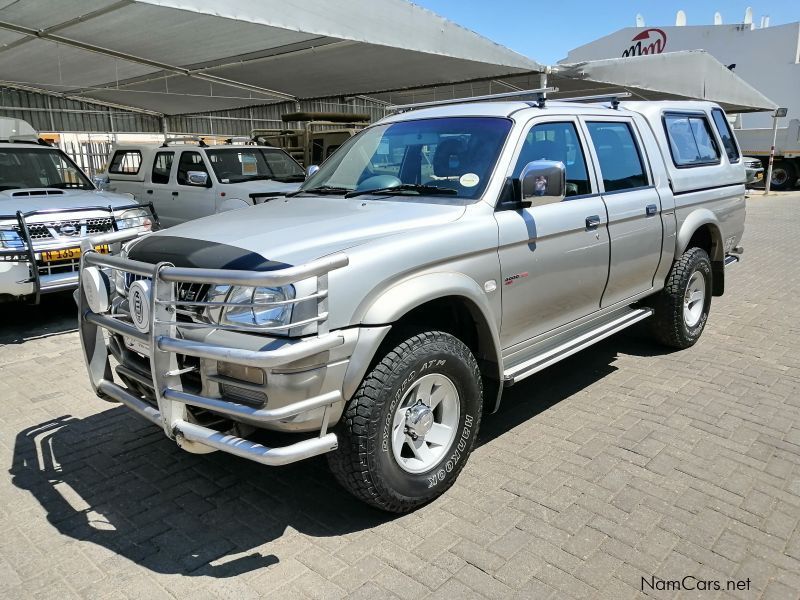 Mitsubishi Colt 3.0i V6 4x4 M/T in Namibia