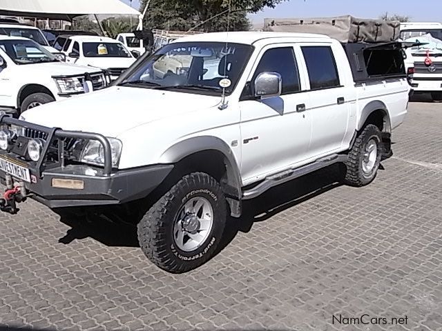 Mitsubishi Colt Rodeo 3.0 V6 manual 4x4 in Namibia