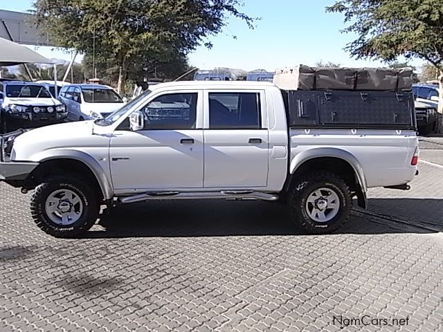 Mitsubishi Colt Rodeo 3.0 V6 manual 4x4 in Namibia