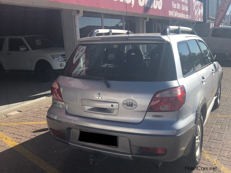 Mitsubishi Outlander 4x4 in Namibia