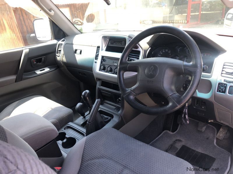 Mitsubishi Pajero Petrol Manual in Namibia