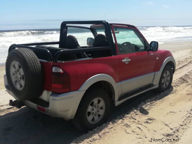 Mitsubishi Pajero V6 Short wheel base 4 x 4 in Namibia