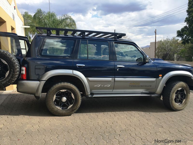 Nissan Patrol 4.8 V6 in Namibia