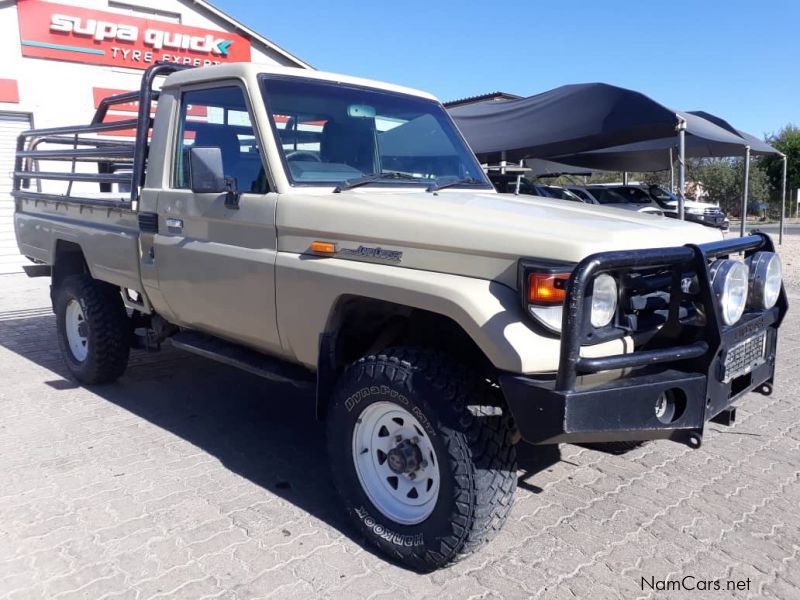 Toyota Land Cruiser 4.2 Diesel in Namibia