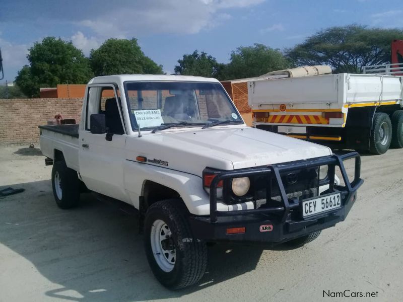 Toyota Land Cruiser 4.2 l Diesel in Namibia