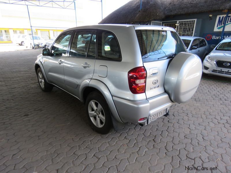 Toyota RAV 4 1,8 4X2 in Namibia