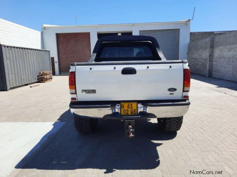 Ford F250 in Namibia