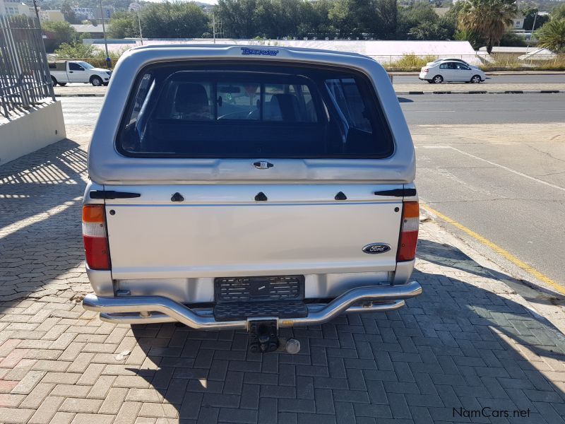 Ford Ranger 4000 V6 XLE Double cab 4x4 in Namibia