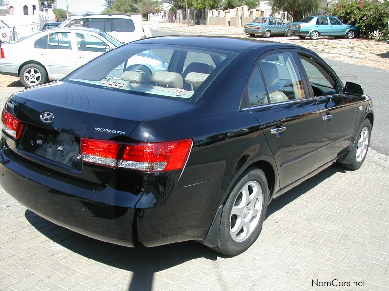 Hyundai Sonata 2.4i in Namibia
