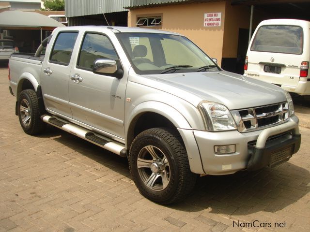 Isuzu KB 300 TDi LX in Namibia