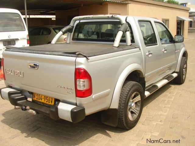 Isuzu KB 300 TDi LX in Namibia