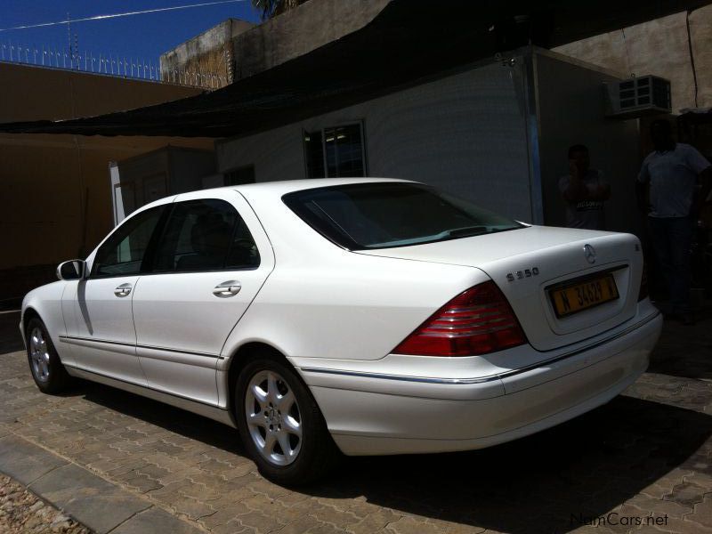 Mercedes-Benz S350 in Namibia