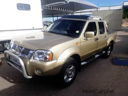 Nissan Hardbody NP 300 3.3 V6 4x4 in Namibia